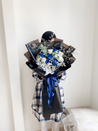 10 Blue White Rose