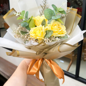 3 Rose Yellow