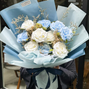 10 Rose Soft Blue White