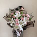 Lily Putih + 10 Pink Rose